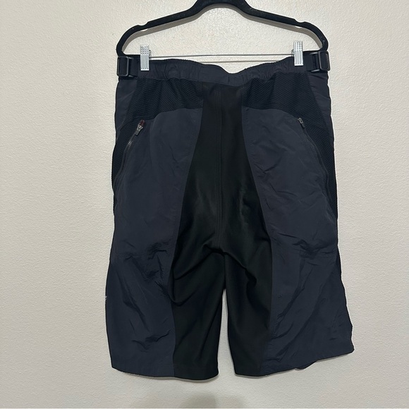 Gore bike wear men’s countdown shorts black red mesh breathable size L large - Picture 4 of 4
